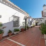 First Line Beach Apartment - Puerto Banús